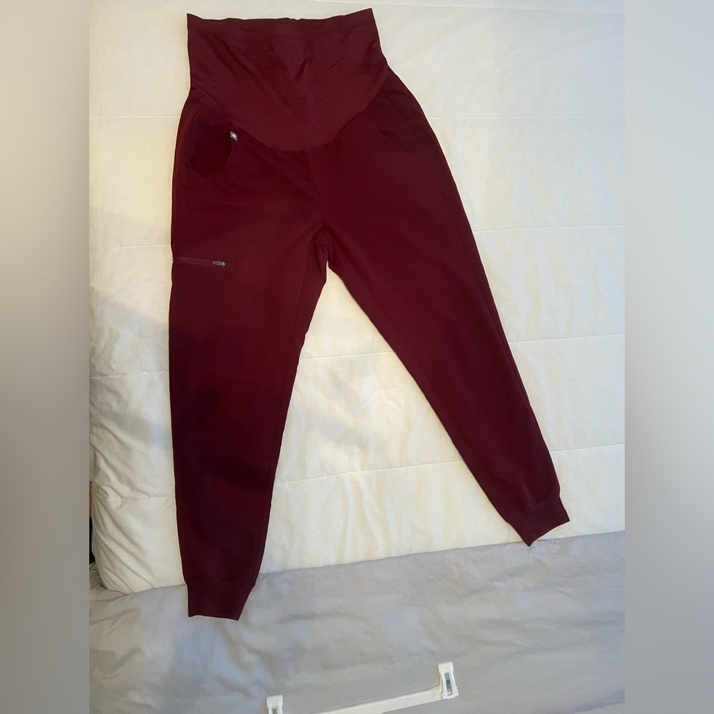 Figs scrub pant maternity jogger Maroon Small